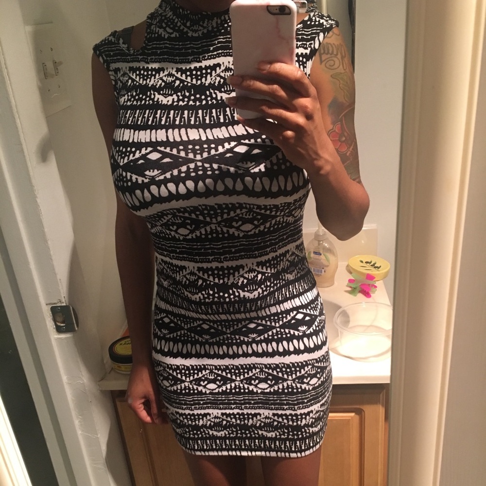 Black & White Printed dress